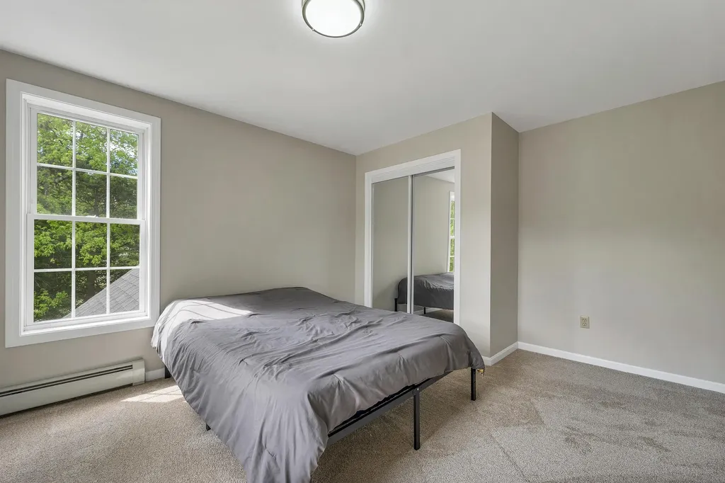 10 Edwin Lane Newmarket NH 03857