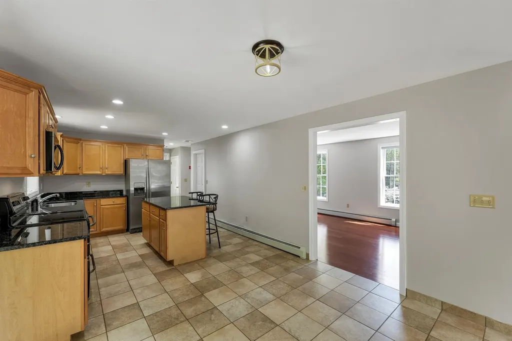 10 Edwin Lane Newmarket NH 03857