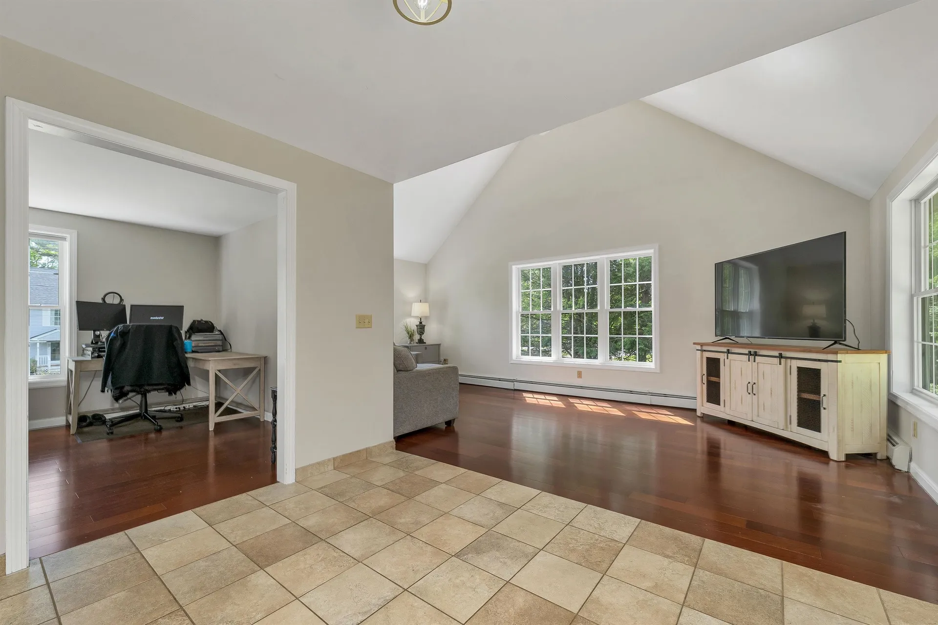 10 Edwin Lane Newmarket NH 03857