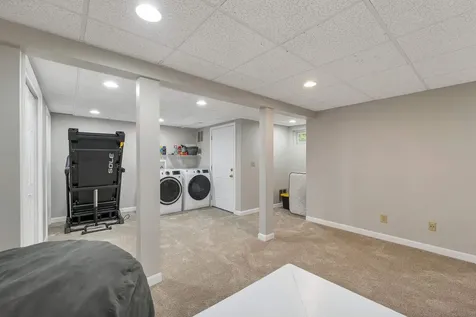 10 Edwin Lane Newmarket NH 03857