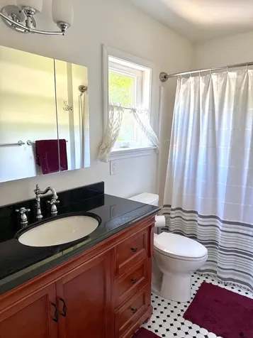 77 Lynrick Acres Road Charlotte VT 05445