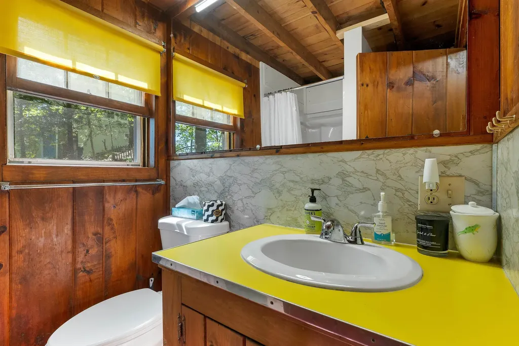 72 South Shore Road New Durham NH 03855