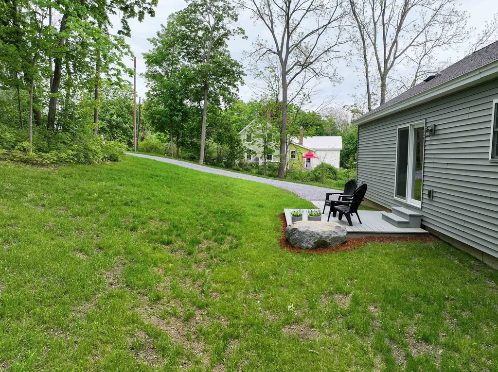 261 School Street Shoreham VT 05770