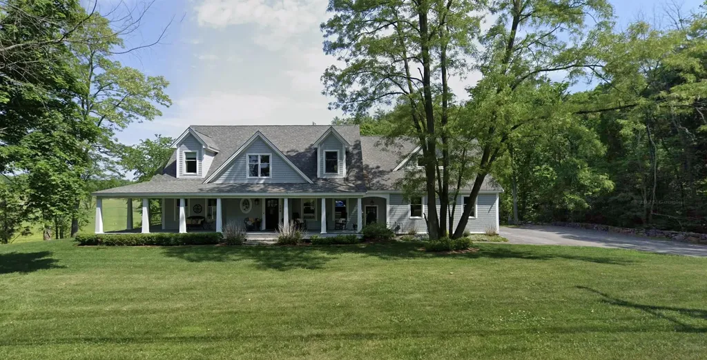 130 Gulf Road Dover NH 03820