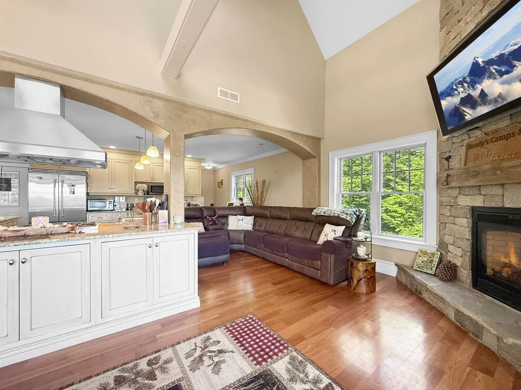 19 Backiel Drive Stewartstown NH 03576