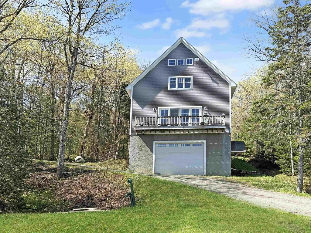 19 Backiel Drive Stewartstown NH 03576