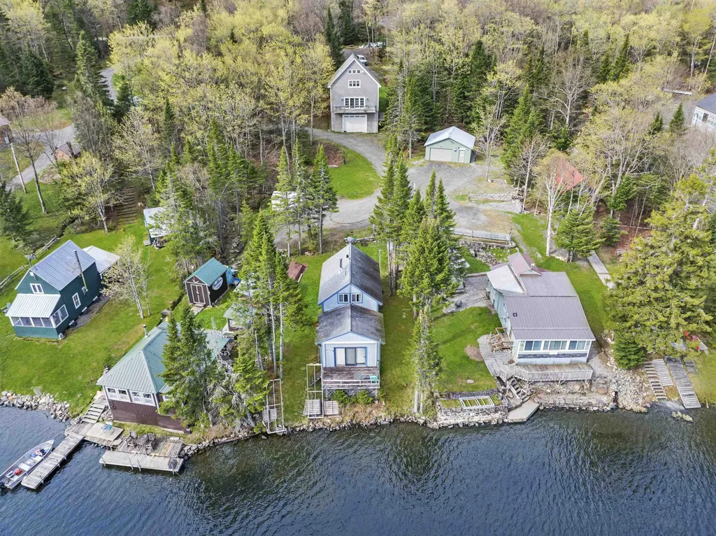 19 Backiel Drive Stewartstown NH 03576