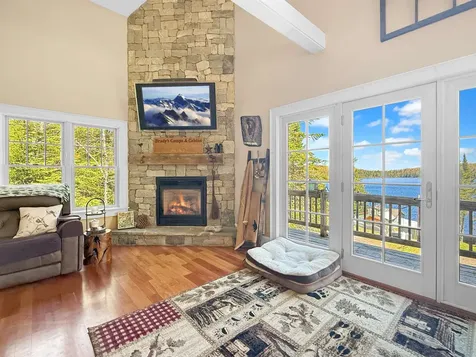 19 Backiel Drive Stewartstown NH 03576