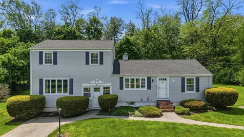 4 Scottsdale Road Atkinson NH 03811
