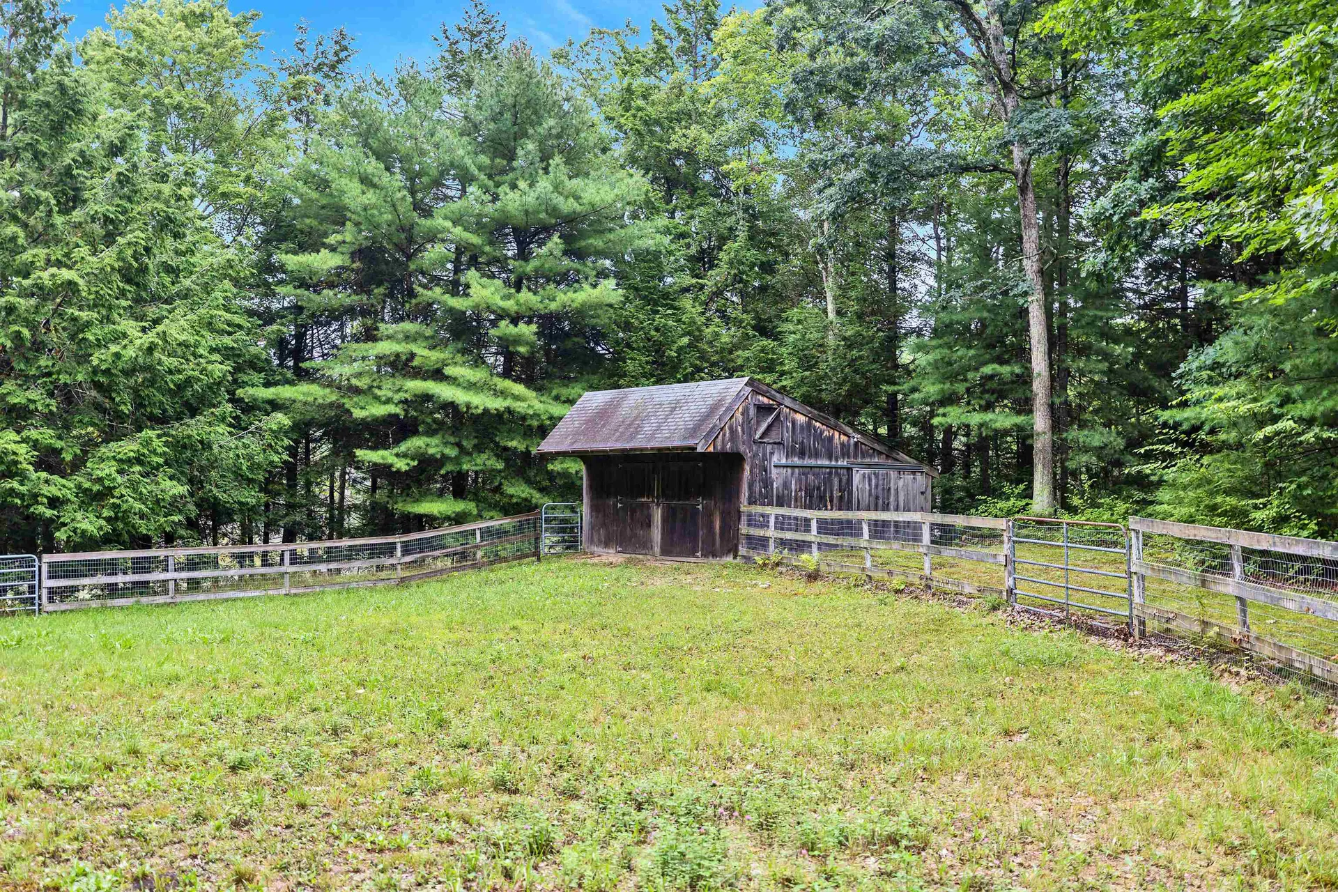 10 Kendall Hill Road Mont Vernon NH 03057