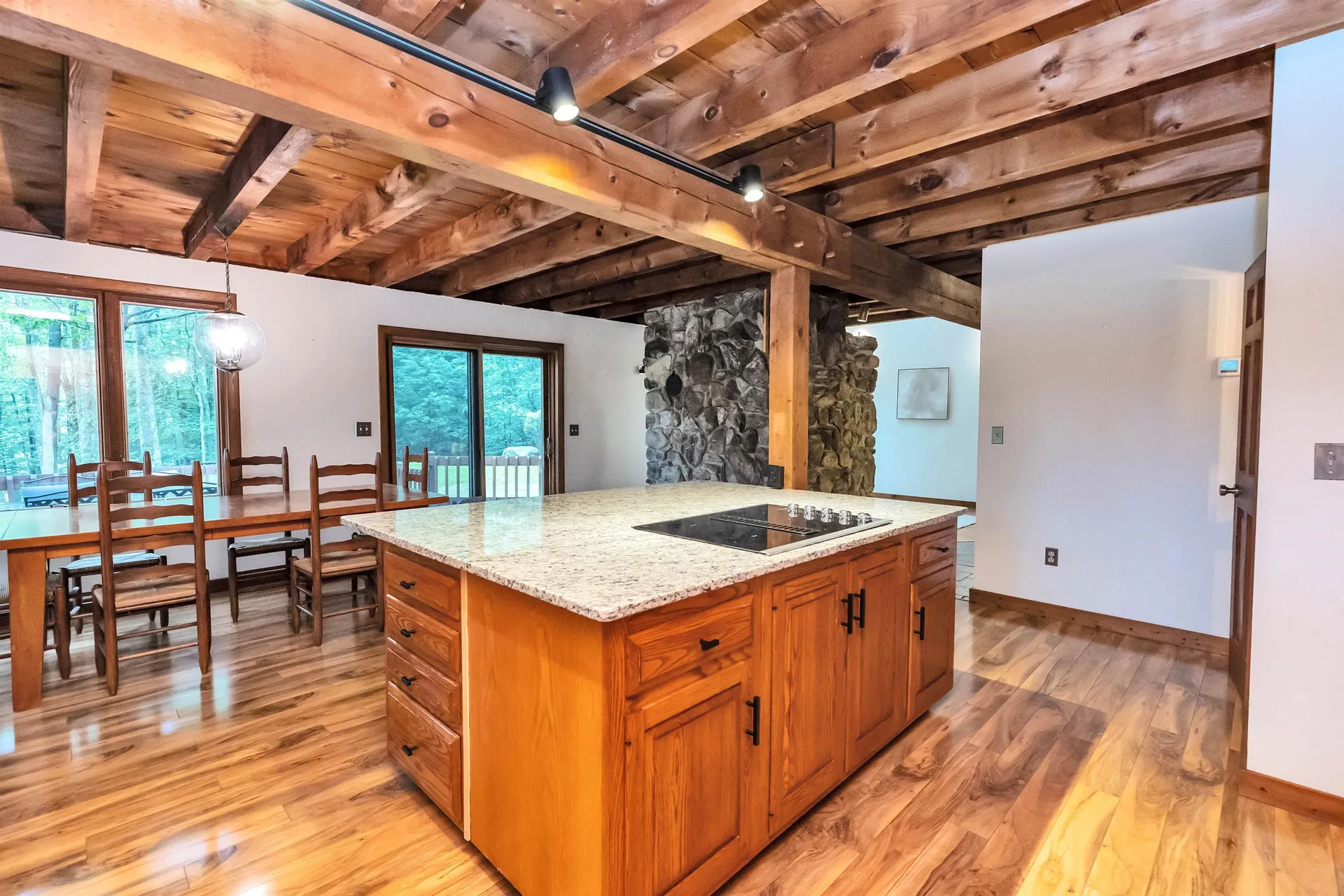 10 Kendall Hill Road Mont Vernon NH 03057