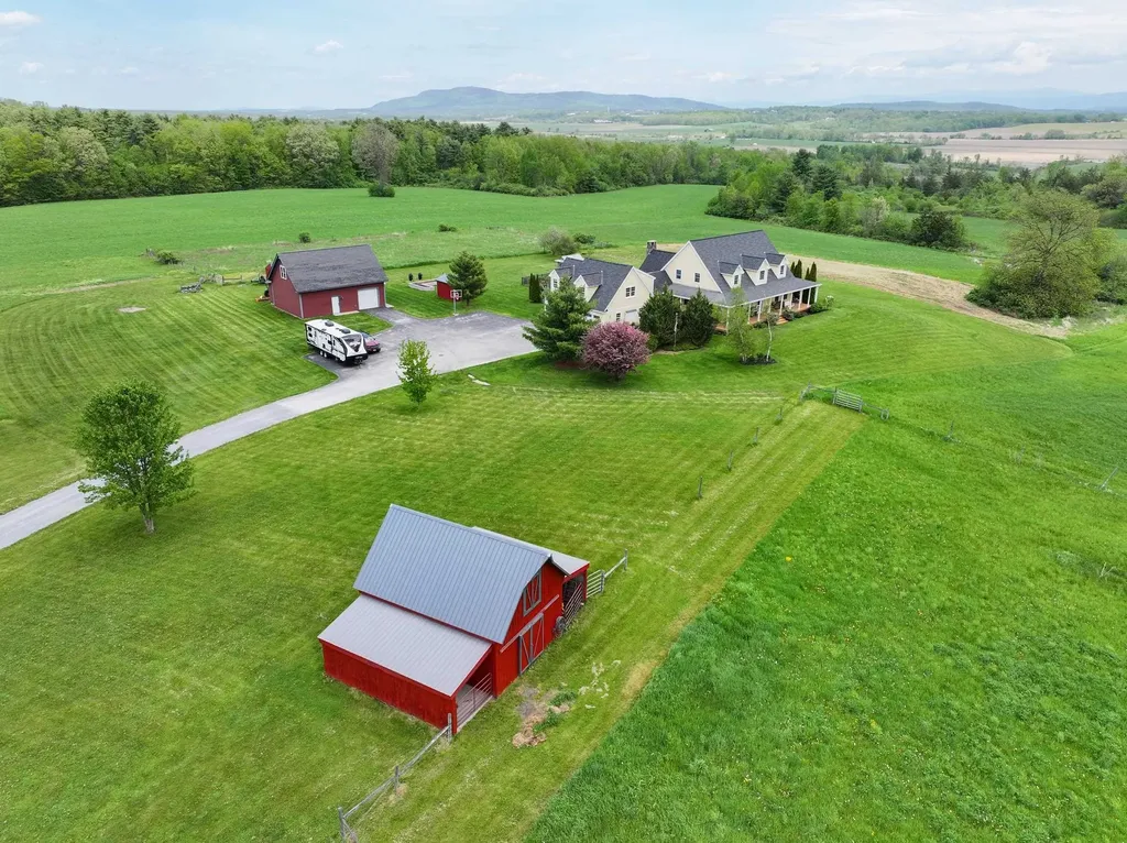 1276 Swinton Road Bridport VT 05734
