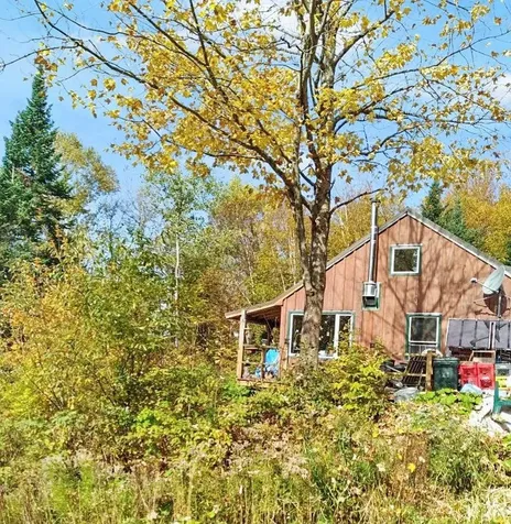 11 Roy Boulevard Pittsburg NH 03592