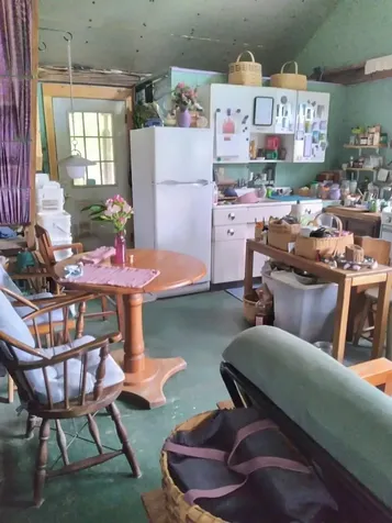 11 Roy Boulevard Pittsburg NH 03592