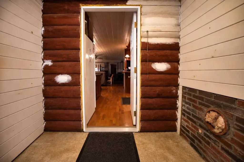 31 Stoddard Lane Freedom NH 03836