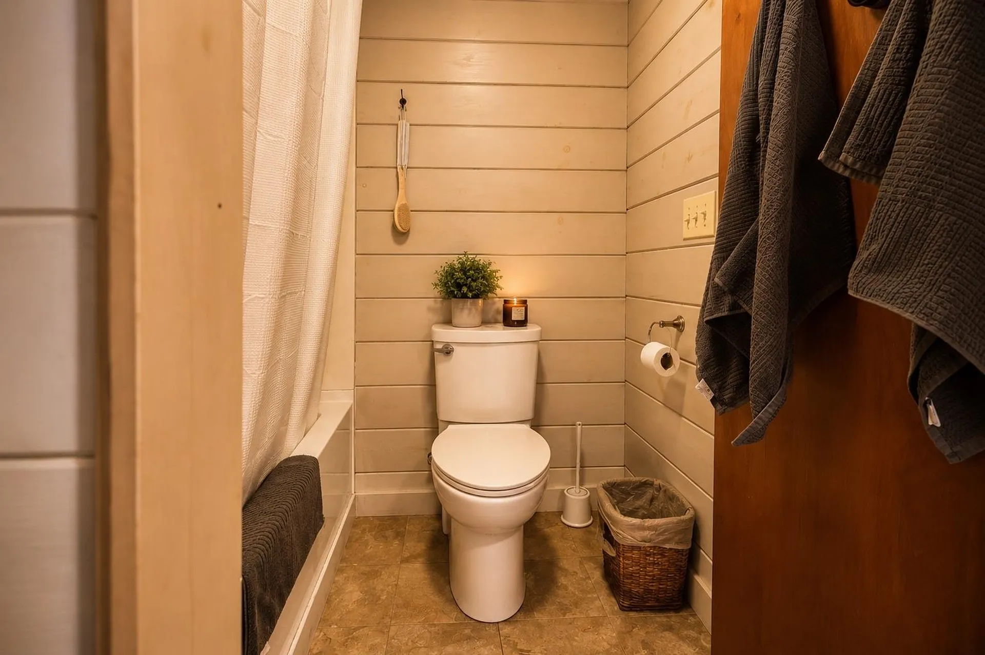 31 Stoddard Lane Freedom NH 03836