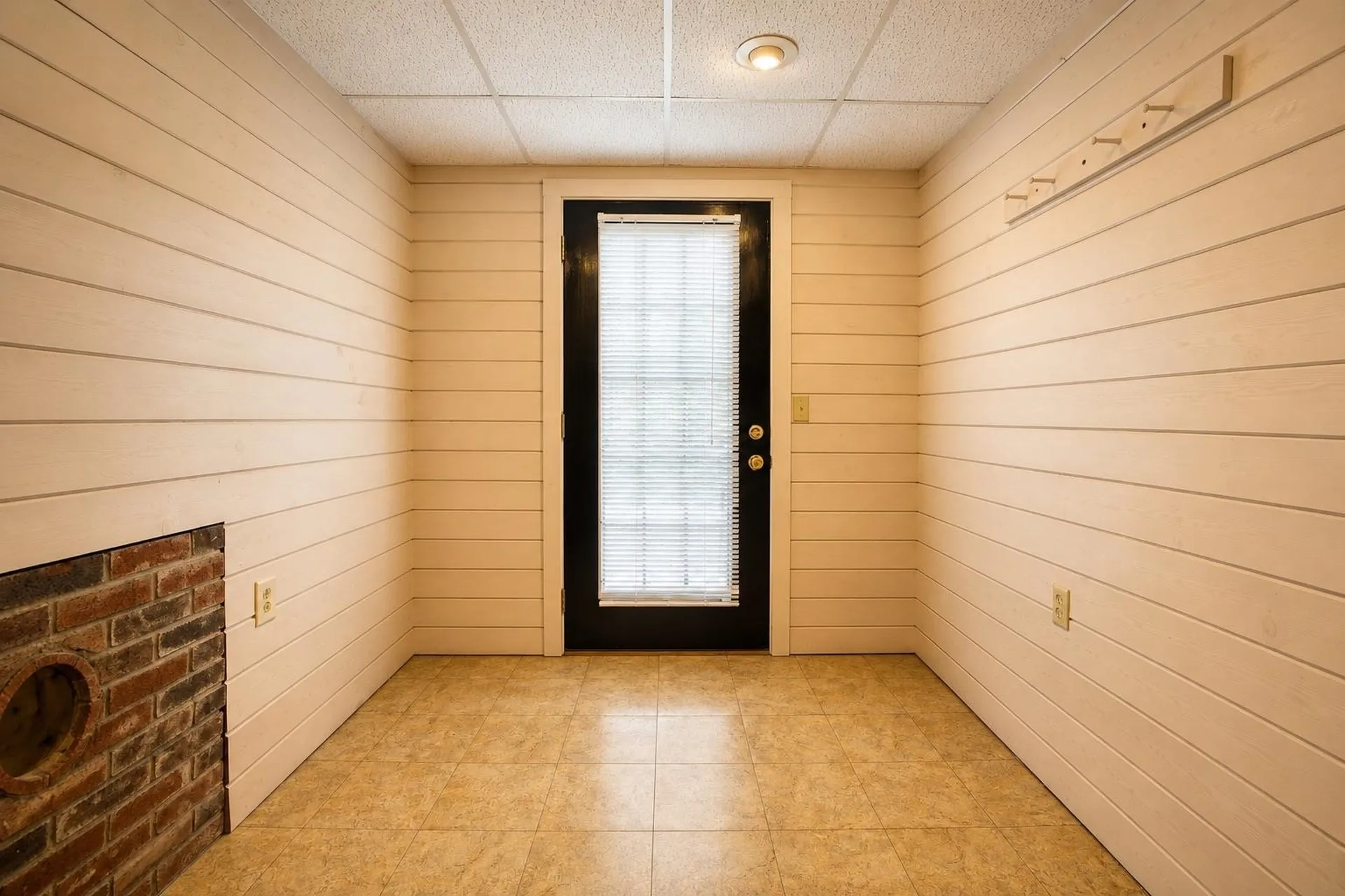 31 Stoddard Lane Freedom NH 03836