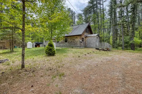 31 Stoddard Lane Freedom NH 03836
