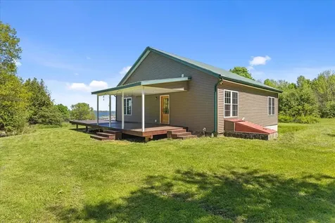 105 Sweeney Farm Road Georgia VT 05478