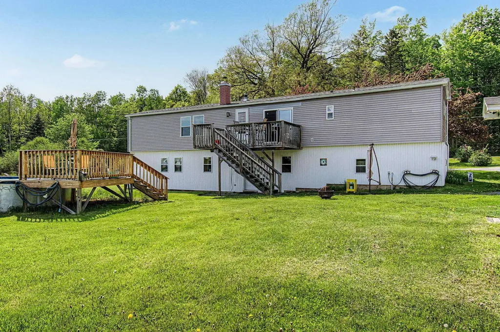 450 Bronson Road Georgia VT 05478