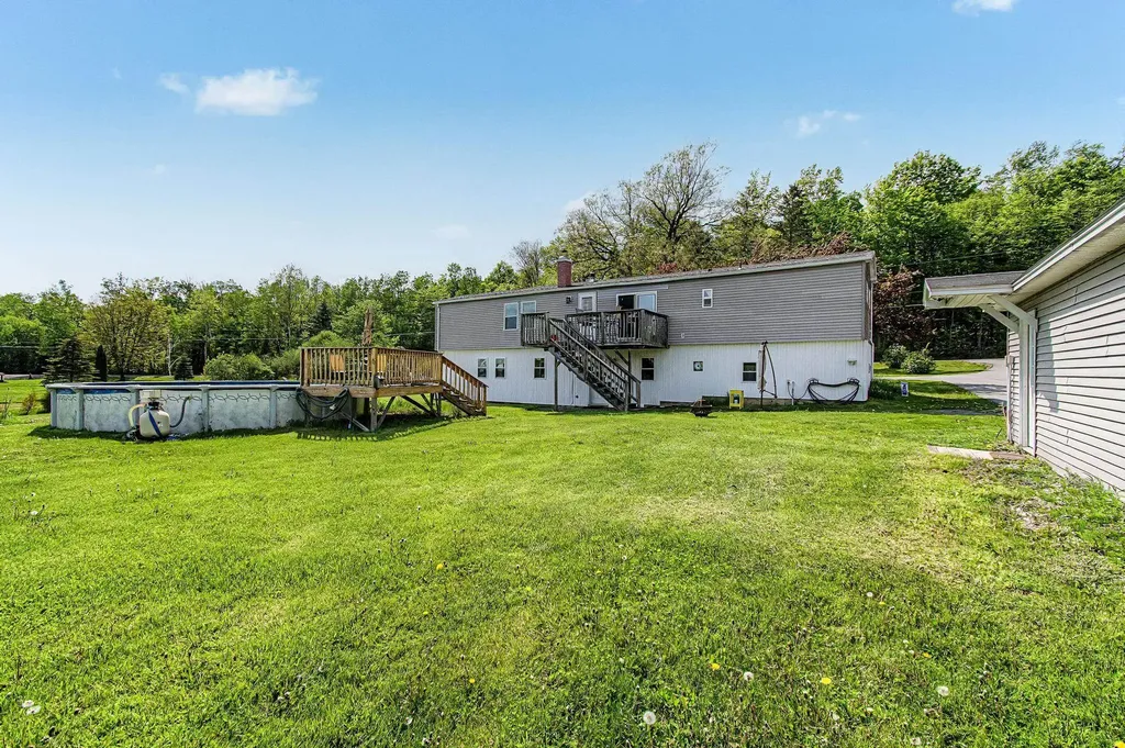 450 Bronson Road Georgia VT 05478