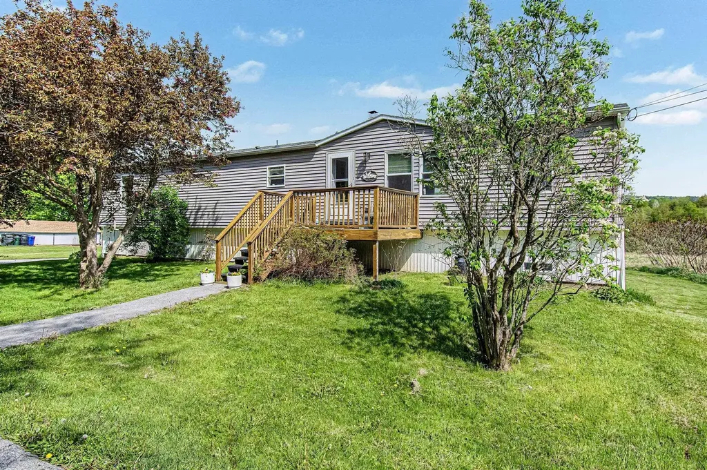 450 Bronson Road Georgia VT 05478