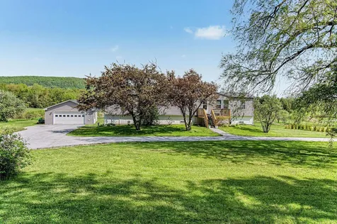 450 Bronson Road Georgia VT 05478