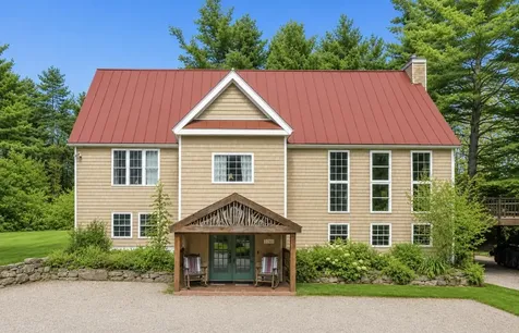 4427 West Hill Road South Jamaica VT 05343