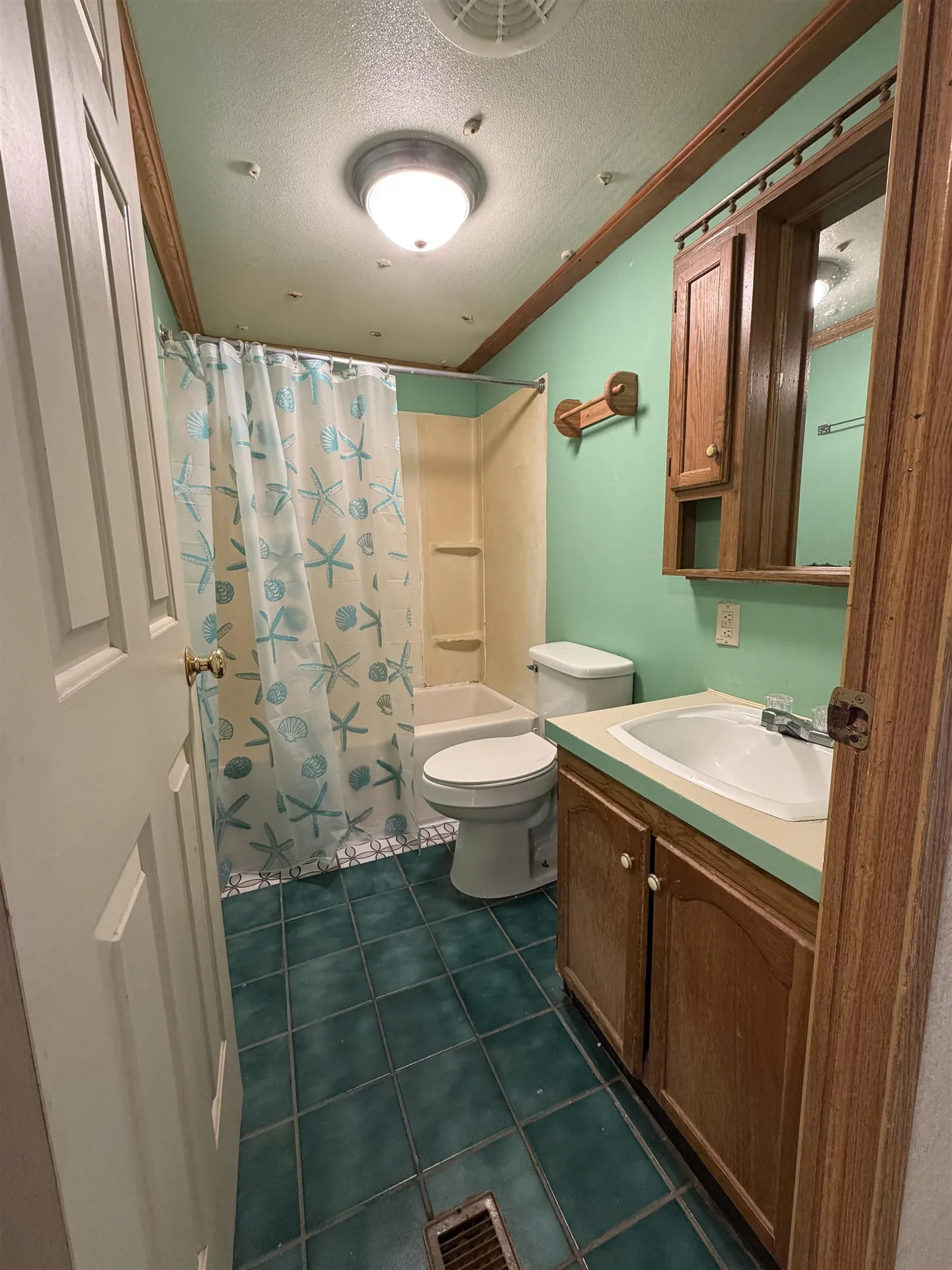 68 Railroad Street Milton VT 05468