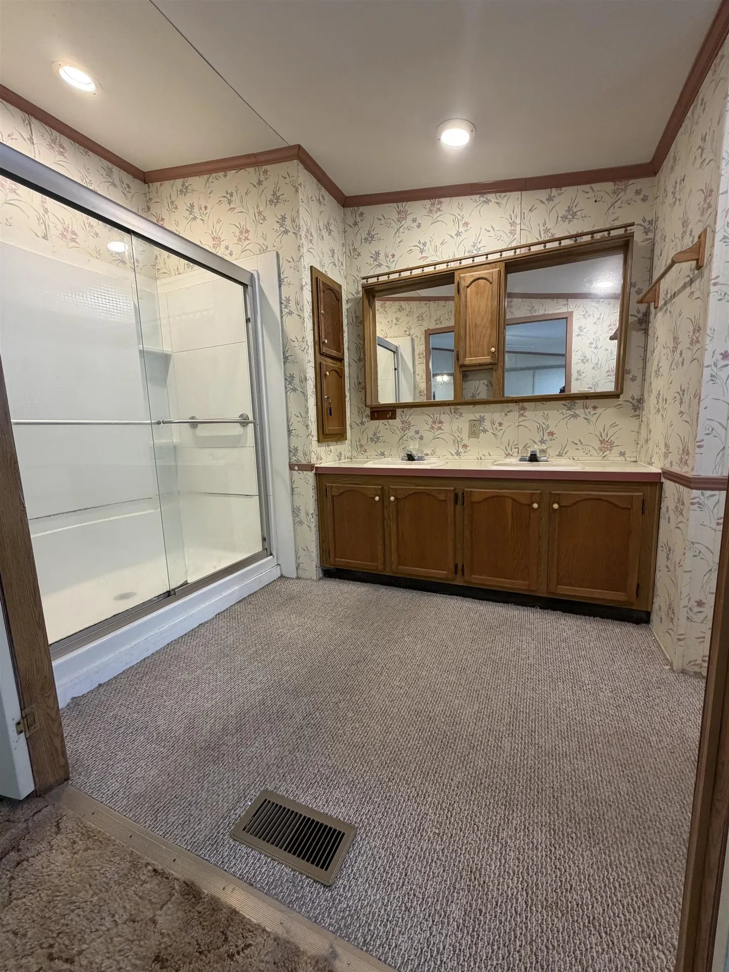 68 Railroad Street Milton VT 05468