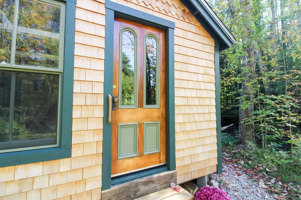 2158 Village Road Madison NH 03849