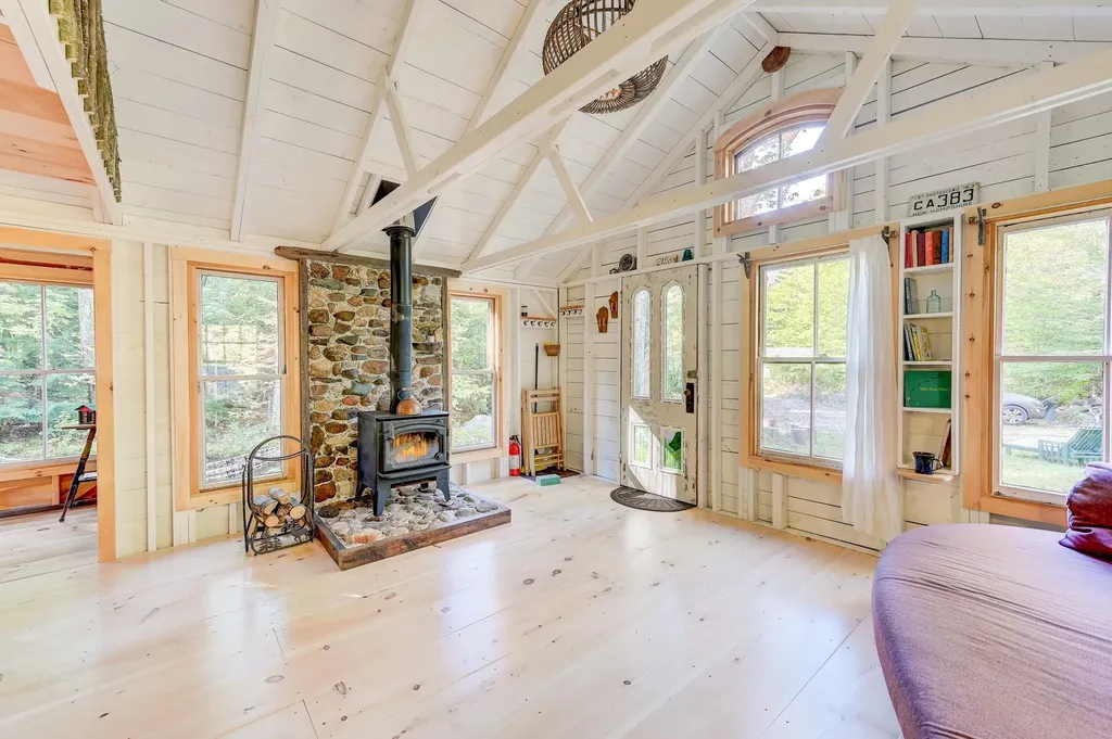 2158 Village Road Madison NH 03849
