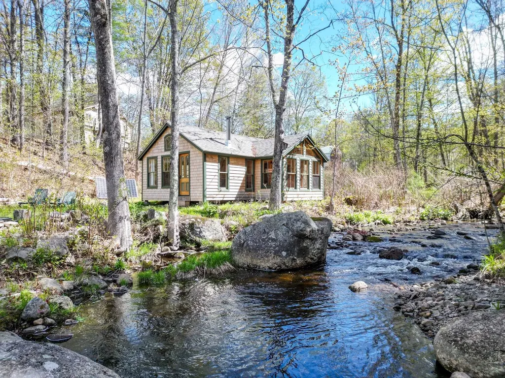 2158 Village Road Madison NH 03849
