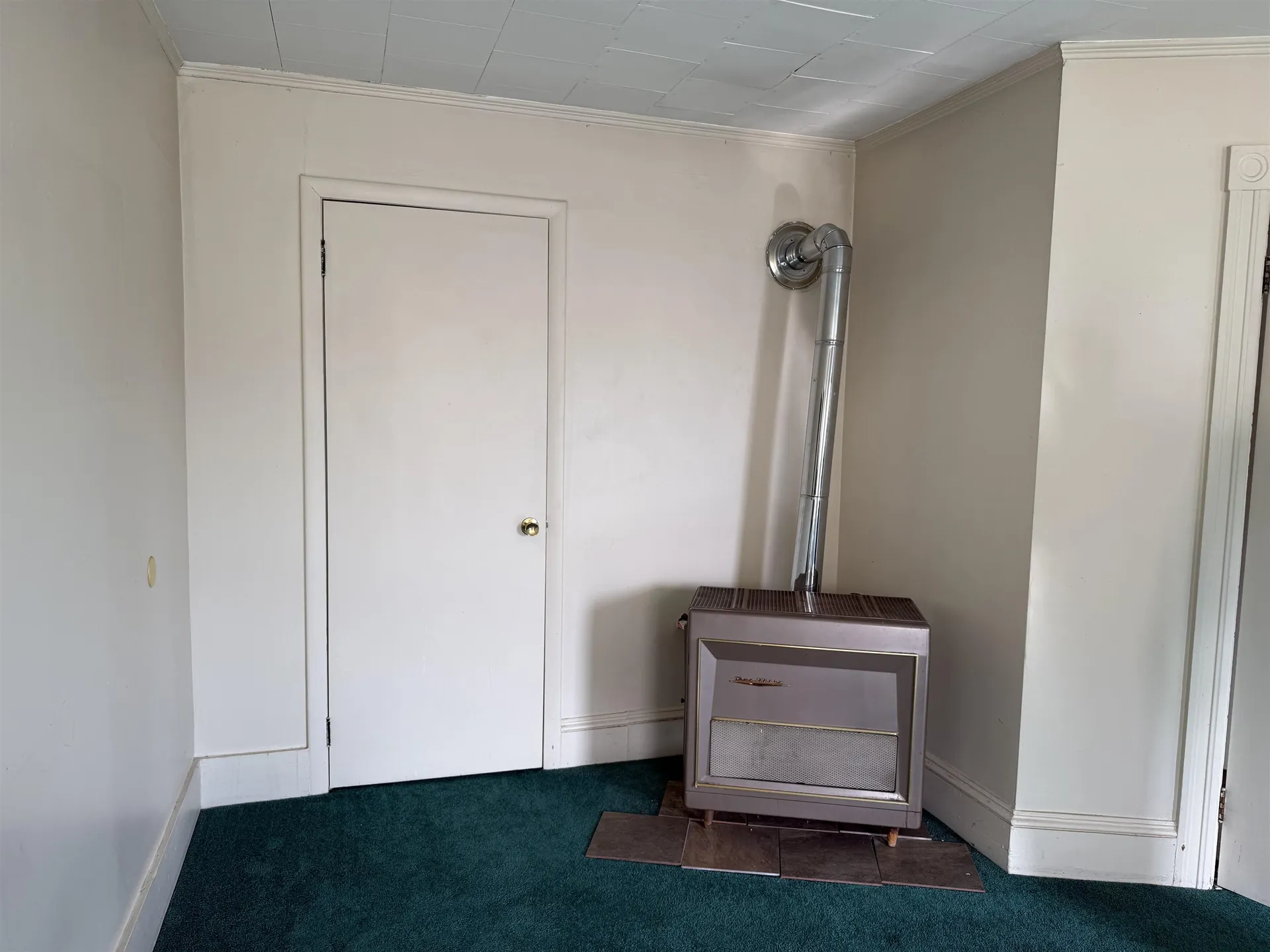 135 Amory Street Manchester NH 03102