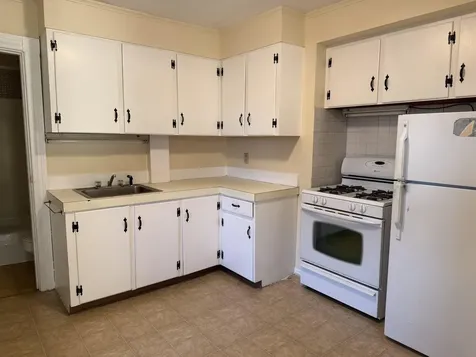 135 Amory Street Manchester NH 03102