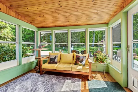 15 Hillcrest Drive Lebanon NH 03766