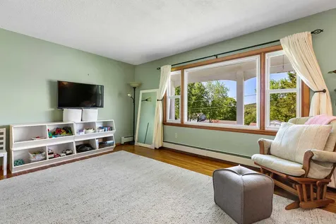 15 Hillcrest Drive Lebanon NH 03766
