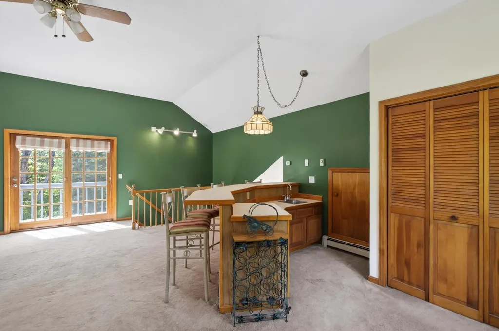 58 Penny Lane Laconia NH 03246