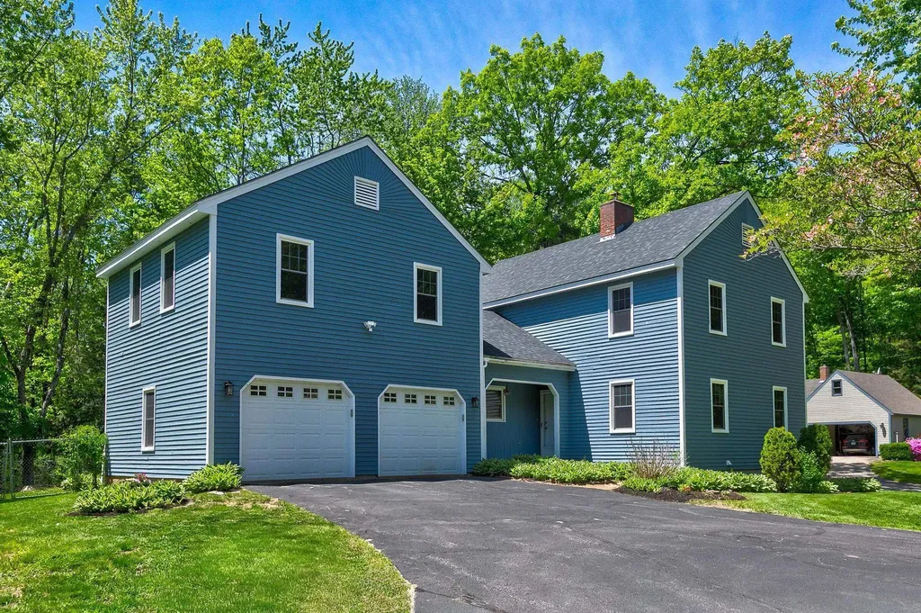 58 Penny Lane Laconia NH 03246