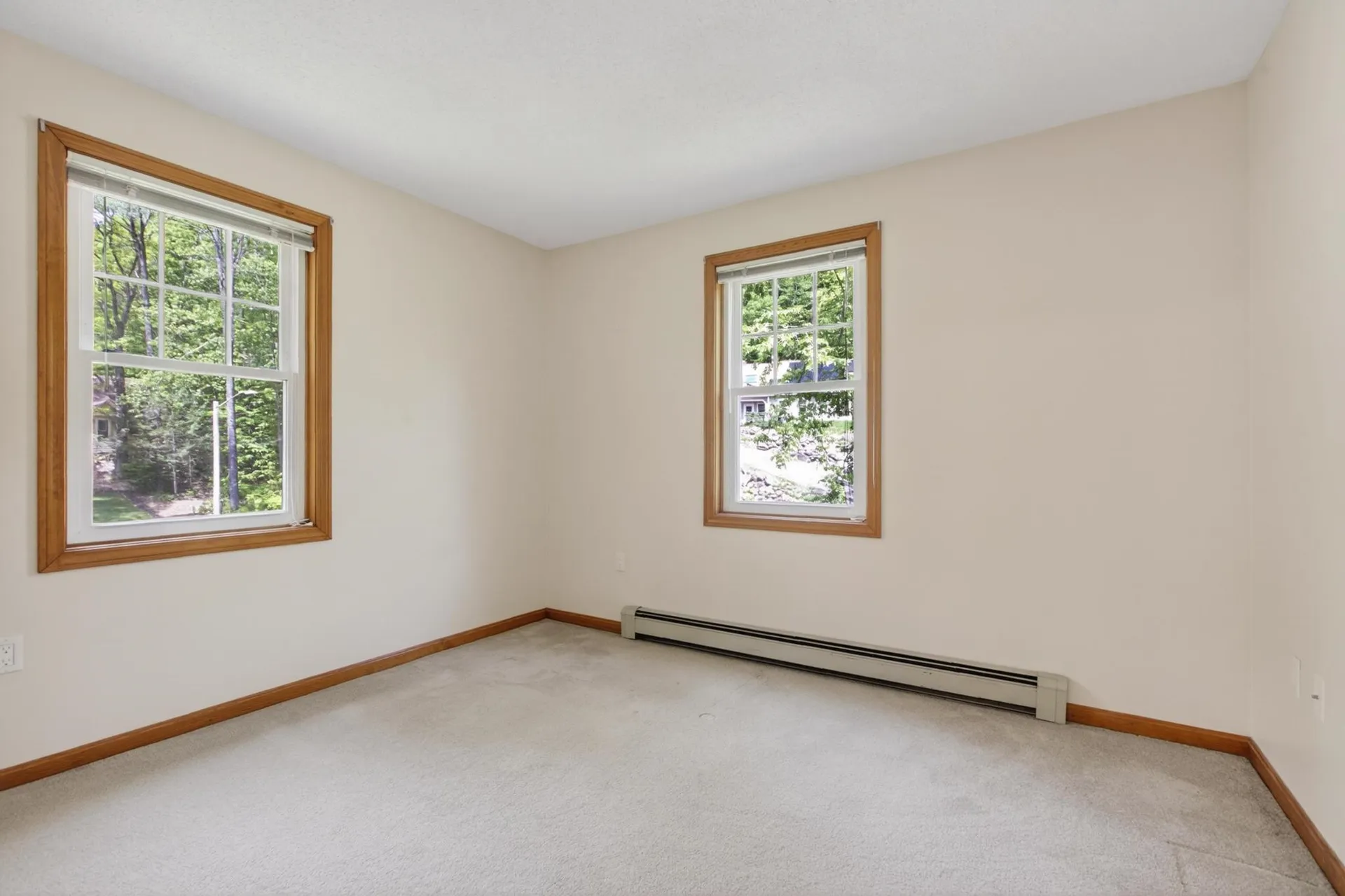 58 Penny Lane Laconia NH 03246