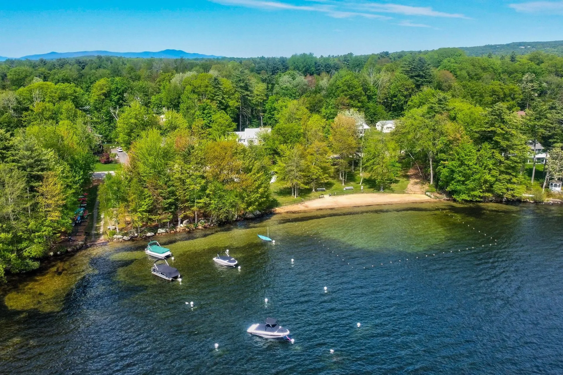 58 Penny Lane Laconia NH 03246