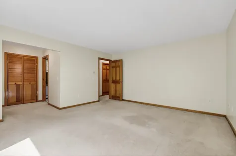 58 Penny Lane Laconia NH 03246