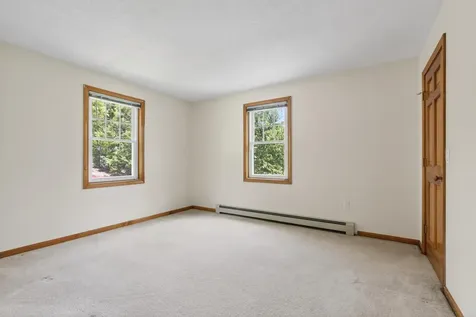 58 Penny Lane Laconia NH 03246