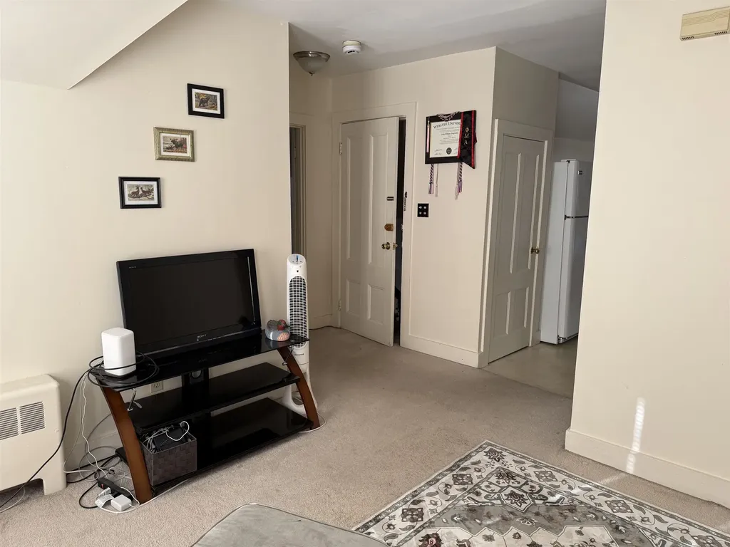 63 Brook Street Manchester NH 03104