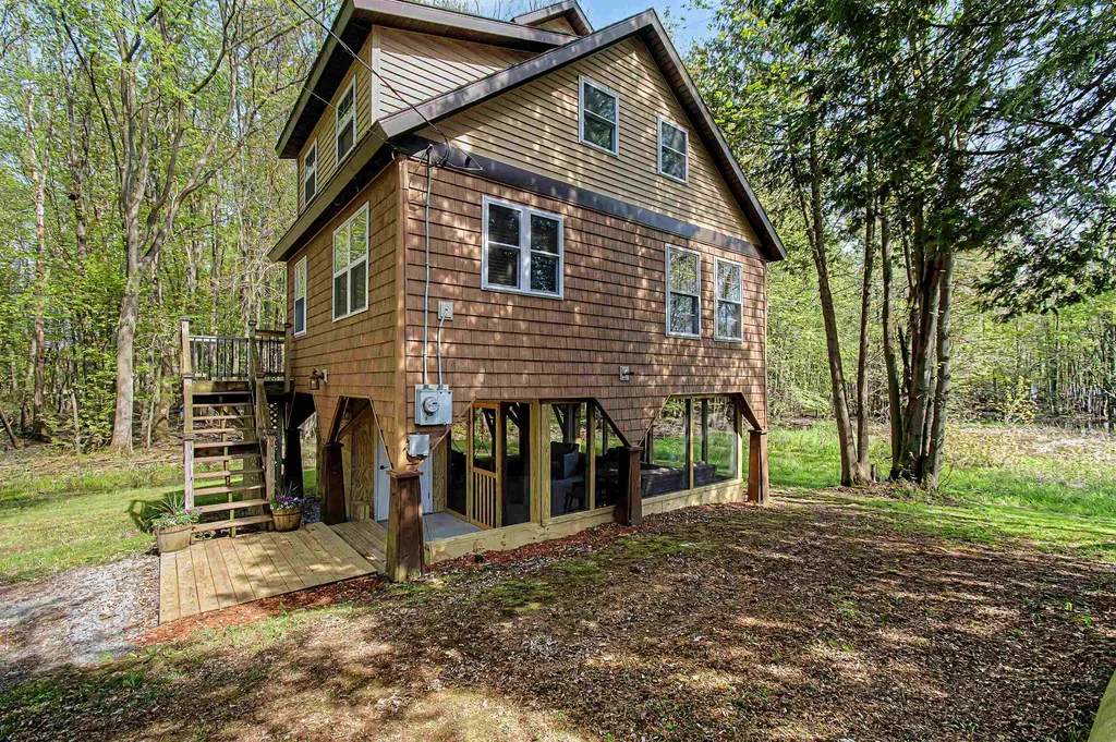 11 Hojaboom Road St. Albans Town VT 05478