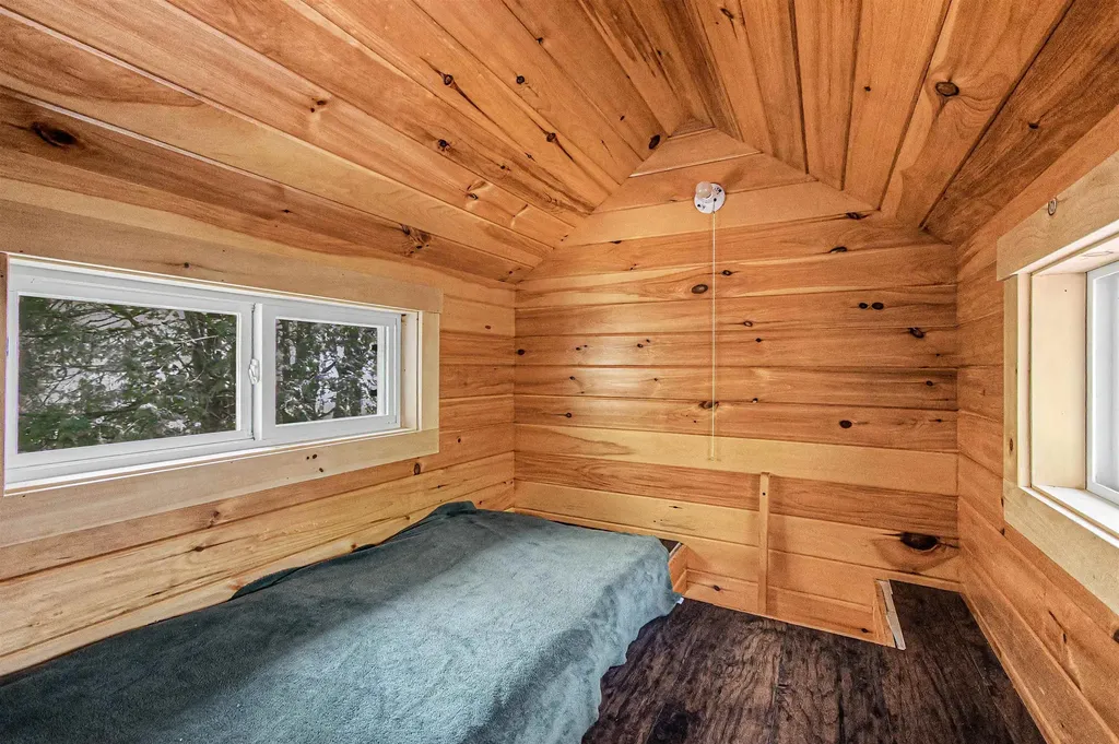 11 Hojaboom Road St. Albans Town VT 05478