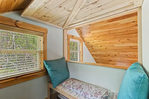 11 Hojaboom Road St. Albans Town VT 05478