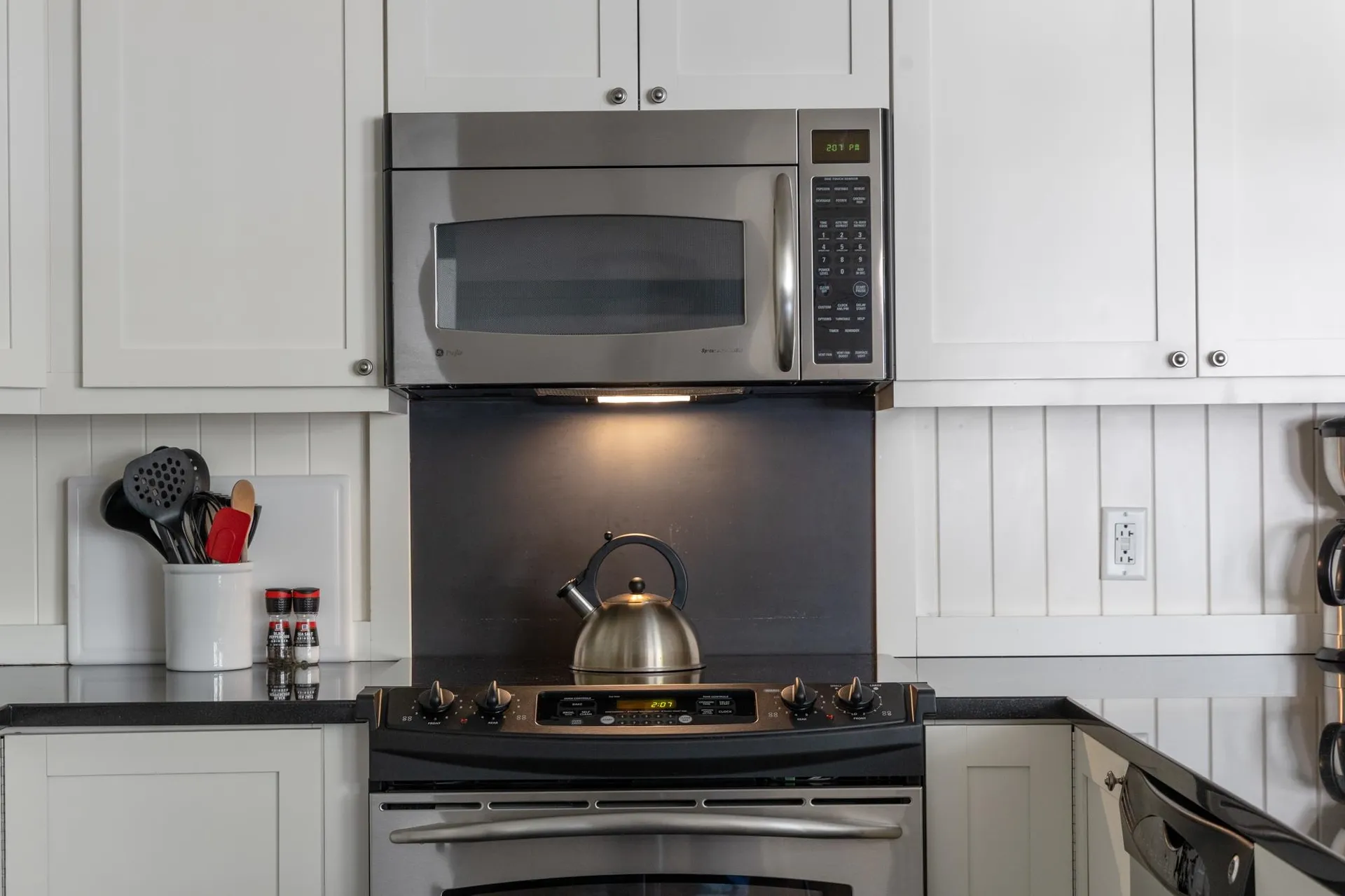 102 Forest Drive Warren VT 05674