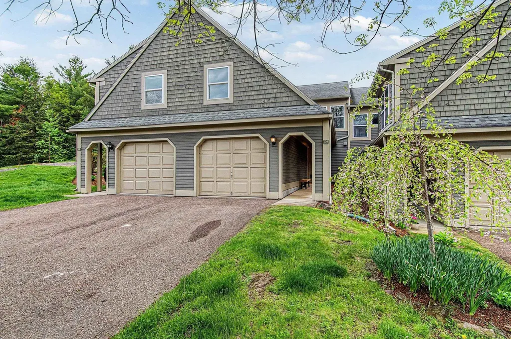 306 Redrock Drive Burlington VT 05401