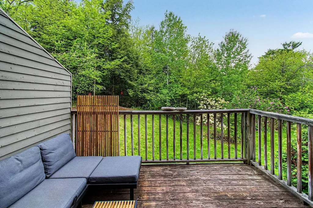 306 Redrock Drive Burlington VT 05401